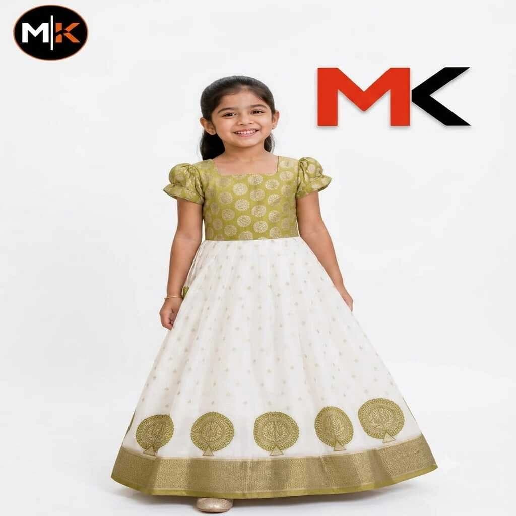 MK FABRICS PATTUPAAVADA AND BLOUSE